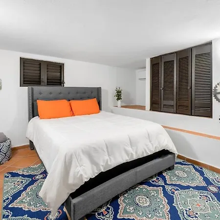 4 Bedroom Kikita Beach Villa Oceanfront W Pool-2
